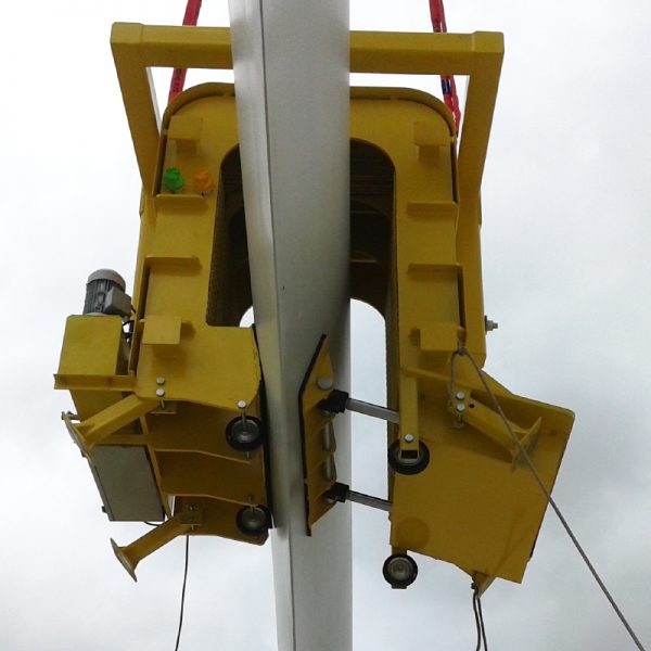 Blade Clamp