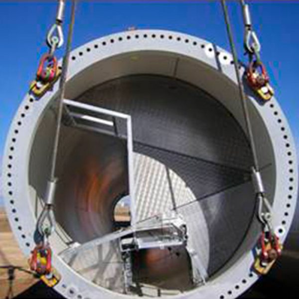 Steel towers lifting tools